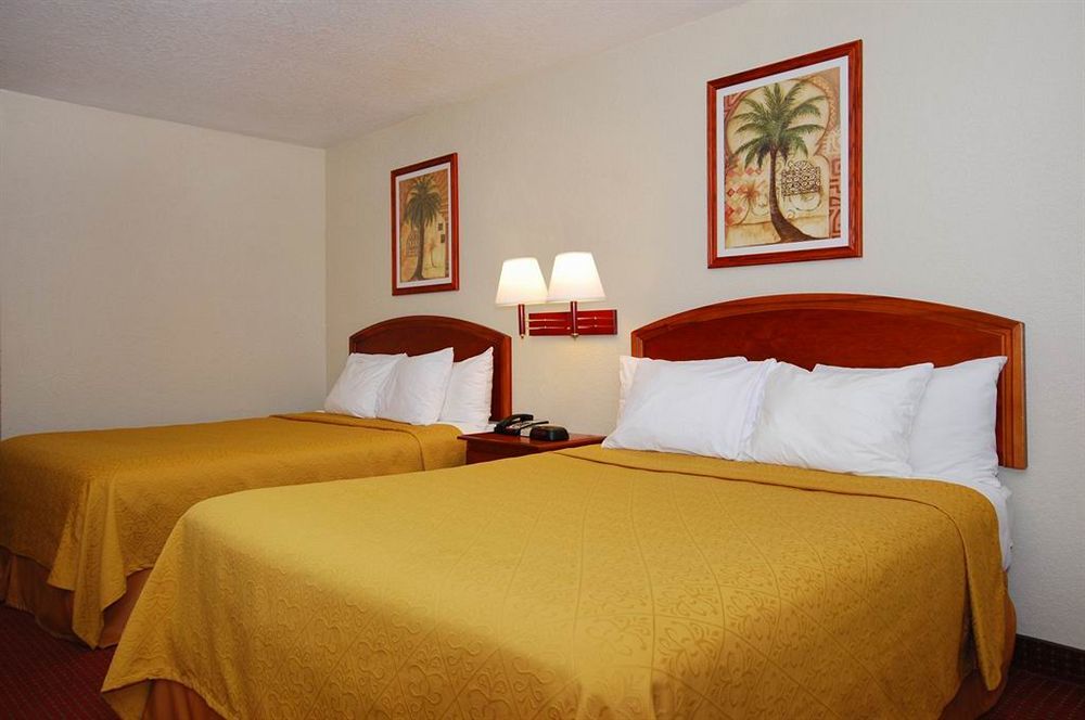 Super 8 By Wyndham San Antonio At I-10 Exterior foto